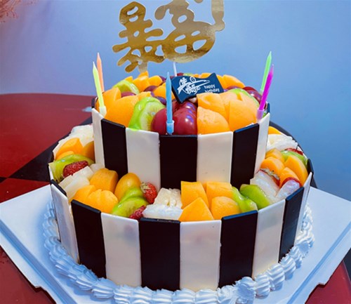 銳誠生日會(huì)，壽星也是帥帥的銷冠哦~